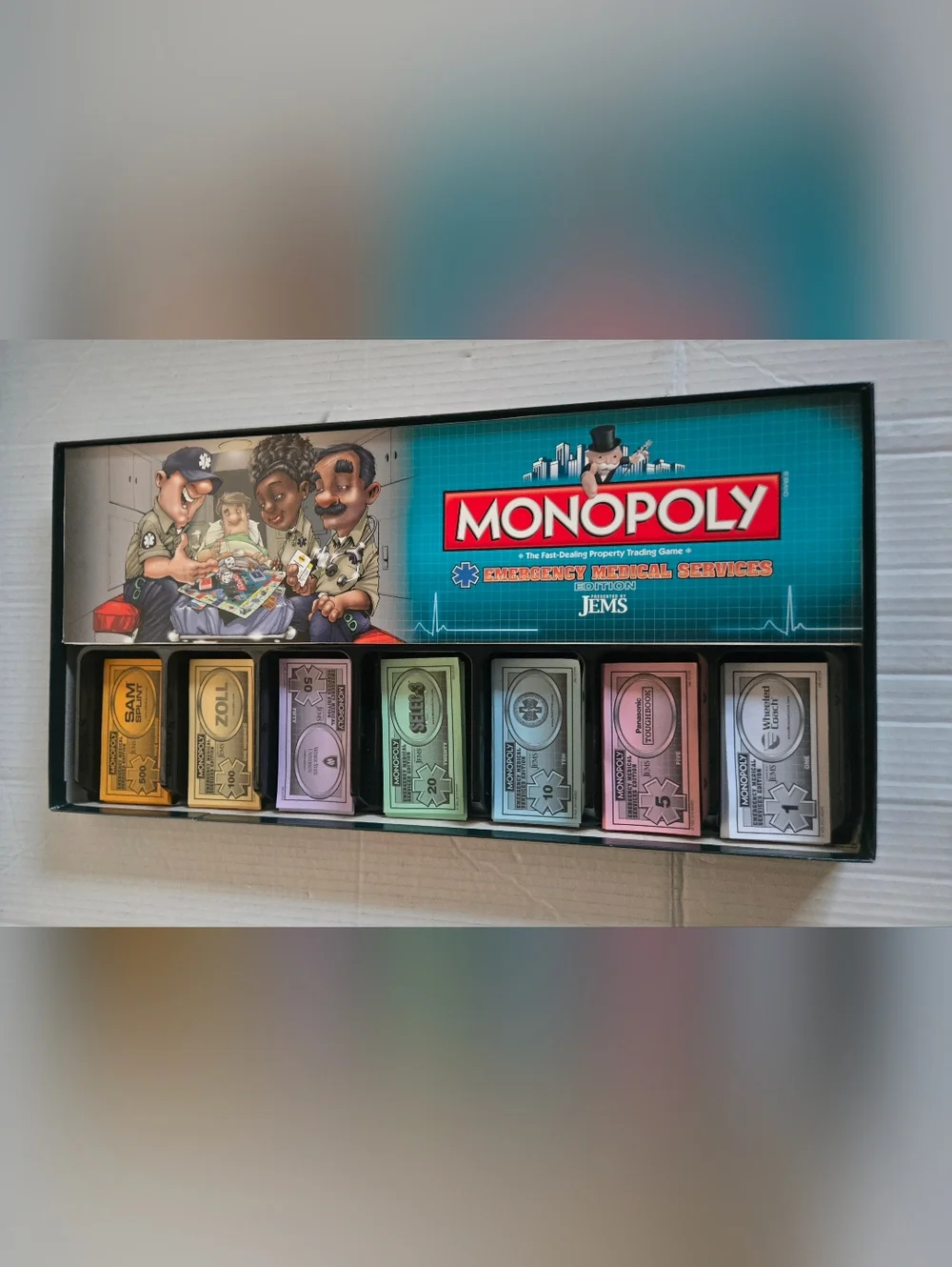 MONOPOLY: Emergency Medical Services Edition Board Game (Jems) - Picture 4 of 15